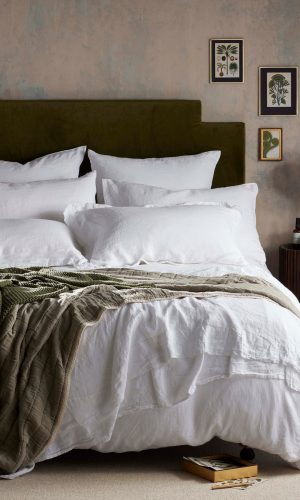 White 100% Linen Bed Linen